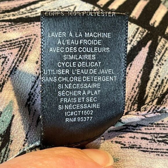 SANCTUARY Play Tribe Print Sleeveless Blouse | EUC | Medium - Picture 8 of 9